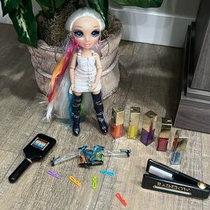 Rainbow High Hair Studio Amaya Raine:Hair Studio- Fashion Doll W/Hair pa…